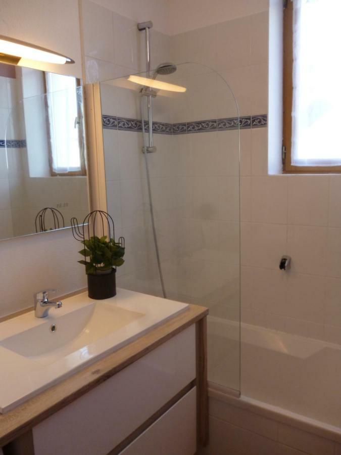 4 Clarence App Avec Parking Hyper Centre Thonon Apartment ภายนอก รูปภาพ